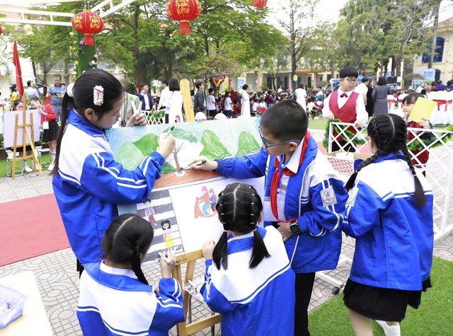 Toyota Việt Nam - 31 năm bền bỉ v&igrave; tương lai tươi s&aacute;ng của người Việt - Ảnh 1.