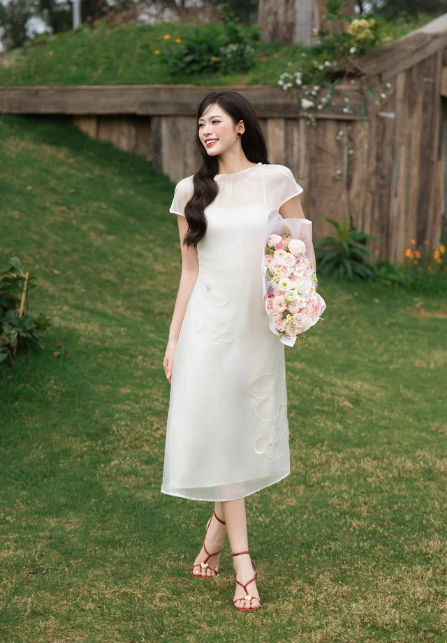 Diện trang phục casual đơn giản nhưng không đơn điệu- Ảnh 6.