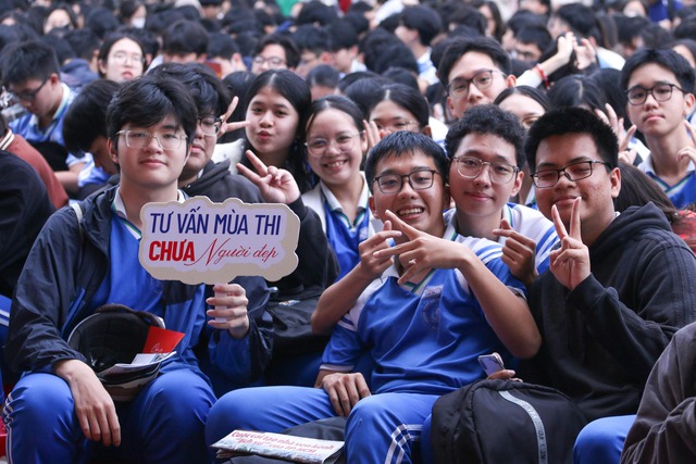 Hàng nghìn học sinh Đà Nẵng tìm 'lời giải cho tương lai' - Ảnh 1.