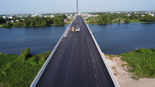 Thảm nhựa cầu cạn vượt quốc lộ 13 v&agrave; cầu B&igrave;nh Gởi đường V&agrave;nh đai 3 TP.HCM- Ảnh 6.