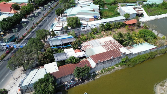 Vụ mua b&aacute;n giấy tay đất c&ocirc;ng ở TP.HCM: Người mua kiện ra t&ograve;a- Ảnh 6.