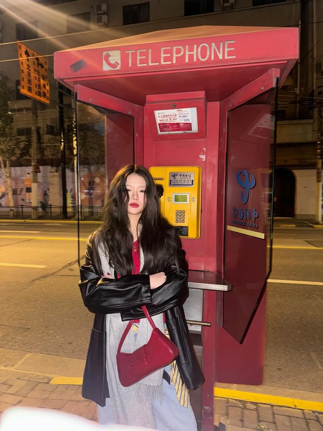 Thêm chất riêng cho phong cách xuống phố với áo khoác da  - Ảnh 3.