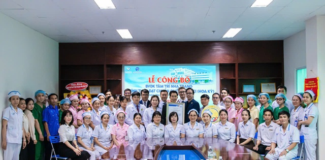 Bệnh viện Đa khoa Tâm Trí Nha Trang đạt chuẩn quốc tế AACI - Ảnh 2.