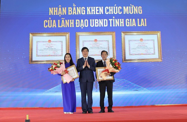 Trường đại học Quang Trung kỷ niệm 20 năm, công bố 3 ngành đạt kiểm định- Ảnh 2. Trường đại học Quang Trung kỷ niệm 20 năm, công bố 3 ngành đạt kiểm định- Ảnh 2.