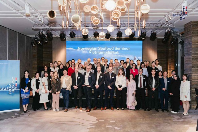 Doanh nghiệp hải sản Na Uy hợp t&aacute;c khai mở thị trường c&aacute; hồi tại Việt Nam- Ảnh 4.