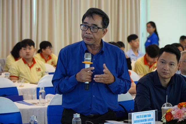 Vì sao 1 tấn lúa sử dụng gần 5.000 mét khối nước?- Ảnh 1. Vì sao 1 tấn lúa sử dụng gần 5.000 mét khối nước?- Ảnh 1.