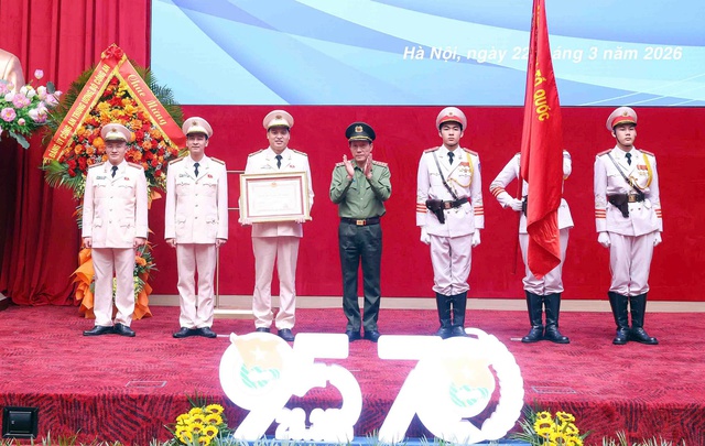 Đoàn Thanh niên Bộ Công an nhận Huân chương Bảo vệ Tổ quốc hạng nhất- Ảnh 3. Đoàn Thanh niên Bộ Công an nhận Huân chương Bảo vệ Tổ quốc hạng nhất- Ảnh 3.