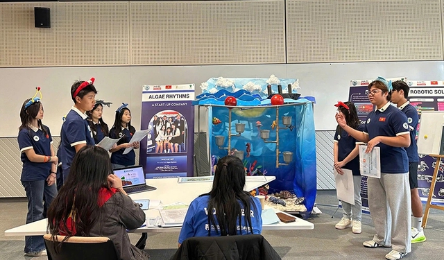 10 bạn nhỏ Việt Nam 'dữ dội' trong mắt người nước ngoài - Ảnh 1.