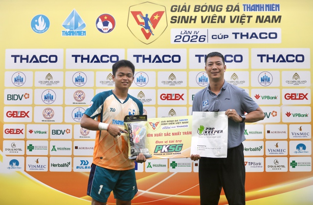 Những tr&agrave;ng ph&aacute;o tay xứng đ&aacute;ng cho Trường ĐH C&ocirc;ng nghiệp TP.HCM- Ảnh 3.