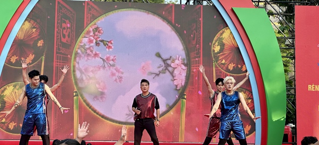 H&agrave;ng ngh&igrave;n người tham gia Ng&agrave;y chạy Olympic sức khỏe to&agrave;n d&acirc;n tại TP.HCM- Ảnh 4.