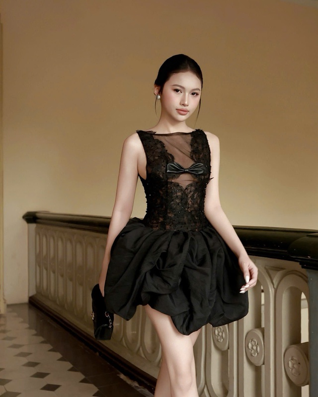 Những thiết kế váy mang tinh thần độc bản và khí chất riêng - Ảnh 8.