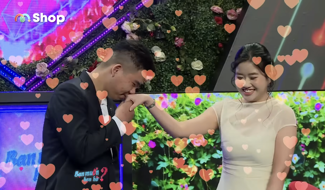 Quyền Linh phấn khích khi chàng trai 1,8m chinh phục được gái xinh Ngoại thương- Ảnh 4. Quyền Linh phấn khích khi chàng trai 1,8m chinh phục được gái xinh Ngoại thương- Ảnh 4.