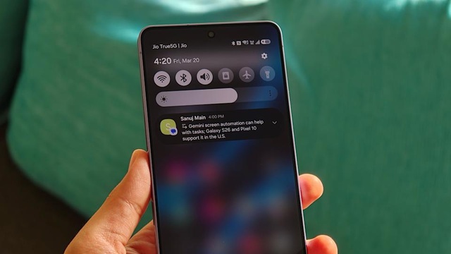 Hai tính năng AI ẩn trên Galaxy S26 giúp thoát khỏi 'bão' thông báo - Ảnh 1.