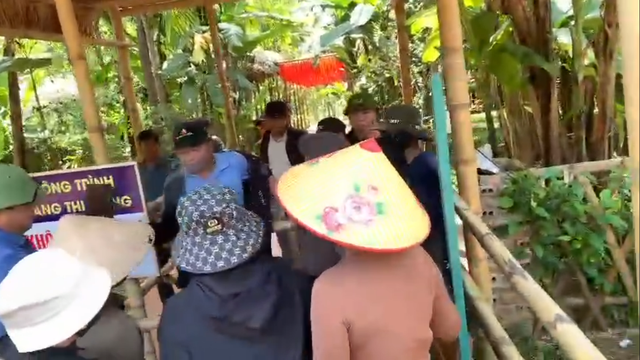 Ngăn việc x&ocirc; x&aacute;t leo thang ở điểm tham quan du lịch Hava - Thung lũng Ngọc B&iacute;ch- Ảnh 1.