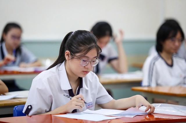 Dạy th&ecirc;m, học th&ecirc;m trong thời đại AI - Ảnh 2.