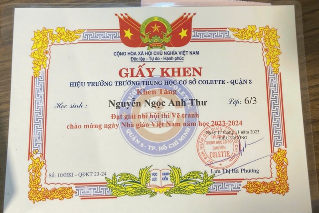 C&ocirc; b&eacute; 14 tuổi vẽ rồng cho b&agrave;i kiểm tra, khiến mạng x&atilde; hội bất ngờ- Ảnh 2.