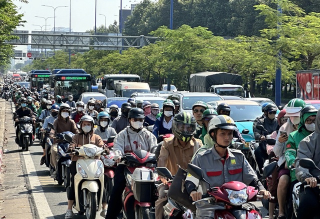 Chặn h&agrave;nh xử c&ocirc;n đồ đường phố: Phải dạy c&aacute;ch xử l&yacute; cơn giận?- Ảnh 2.