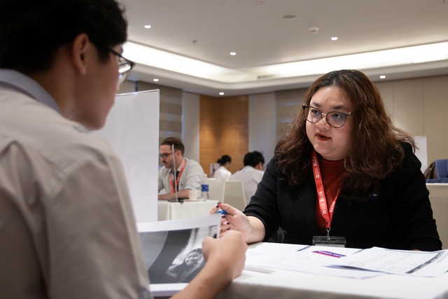 Chuy&ecirc;n gia b&agrave;y c&aacute;ch ứng dụng AI &ocirc;n thi IELTS đạt điểm cao - Ảnh 2.