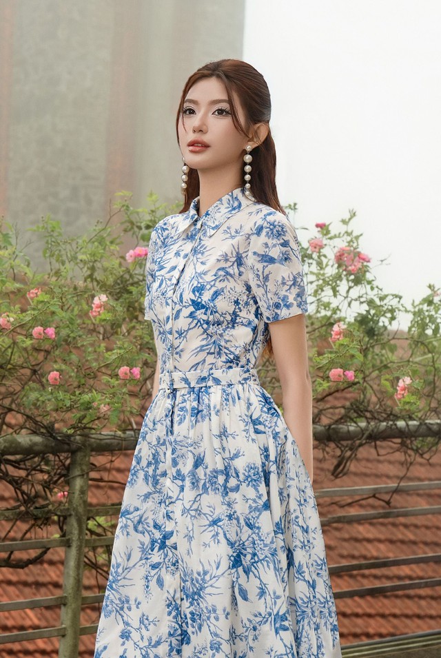Đơn giản mà đẹp, sang với váy sơ mi họa tiết - Ảnh 2.