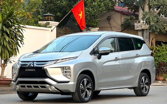 3 mẫu MPV 7 chỗ giữ gi&aacute; nhất sau 5 năm sử dụng tại Việt Nam- Ảnh 2.