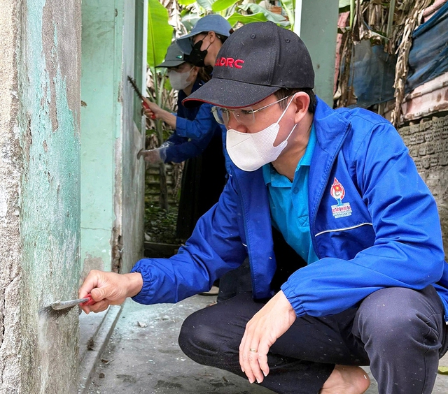 Th&aacute;ng thanh ni&ecirc;n 2026: Giới trẻ Đ&agrave; Nẵng mang lại m&aacute;i ấm cho người d&acirc;n kh&oacute; khăn - Ảnh 2.
