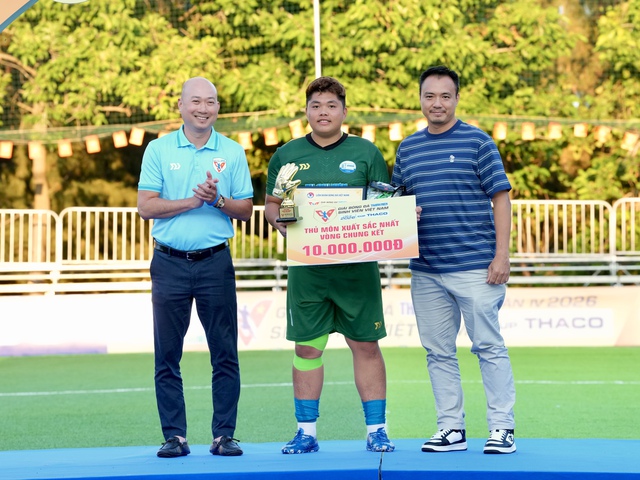 Trỗi dậy sau chấn thương, trở th&agrave;nh thủ m&ocirc;n giỏi nhất TNSV THACO cup 2026- Ảnh 2.