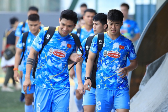 Trần Đ&igrave;nh Trọng muốn &lsquo;bu&ocirc;n chuyện&rsquo; với Xu&acirc;n Son v&agrave; cả Ho&agrave;ng H&ecirc;n lắm, nhưng v&igrave; điều n&agrave;y m&agrave;&hellip;- Ảnh 2.