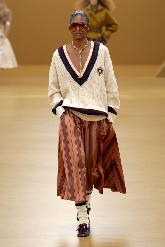 Quần culottes dễ mặc khó lỗi, 'hack' dáng dẫn đầu xu hướng 2026- Ảnh 1. Quần culottes dễ mặc khó lỗi, 'hack' dáng dẫn đầu xu hướng 2026- Ảnh 1.