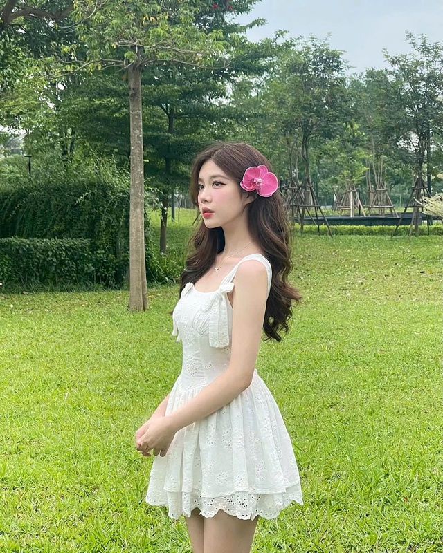 Hóa nàng thơ mùa hạ chỉ với chiếc kẹp tóc hoa- Ảnh 8.