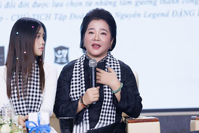 &lsquo;H&agrave;nh tr&igrave;nh từ tr&aacute;i tim&rsquo; của Trung Nguy&ecirc;n Legend: Gieo tri thức, khơi kh&aacute;t vọng kiến quốc - Ảnh 2.