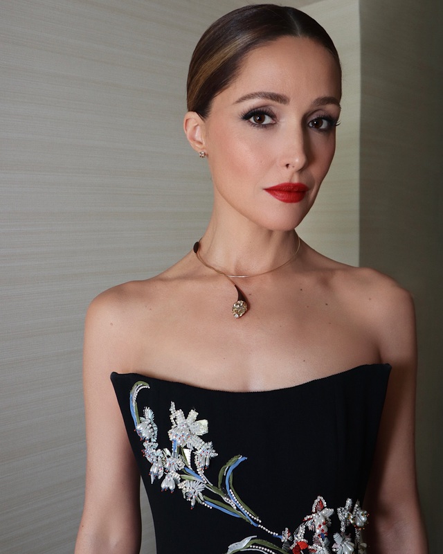 Sức hút khó cưỡng của son môi đỏ đầy quyến rũ- Ảnh 2.