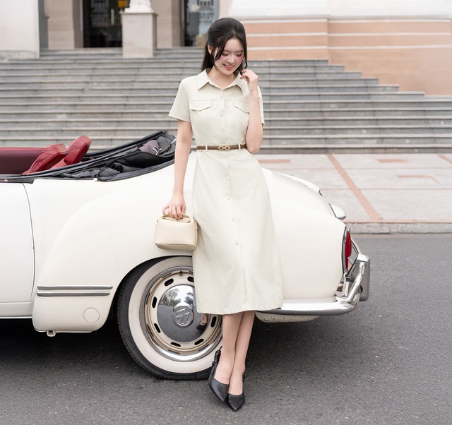 Thanh lịch nơi công sở mùa hè: Mát mẻ nhưng vẫn chuẩn gu- Ảnh 3. Thanh lịch nơi công sở mùa hè: Mát mẻ nhưng vẫn chuẩn gu- Ảnh 3.