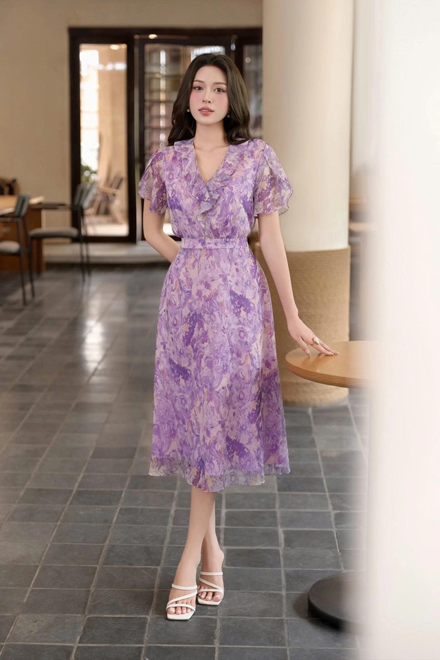 Bản giao hưởng dịu dàng qua những thiết kế váy, áo hoa- Ảnh 6. Bản giao hưởng dịu dàng qua những thiết kế váy, áo hoa- Ảnh 6.