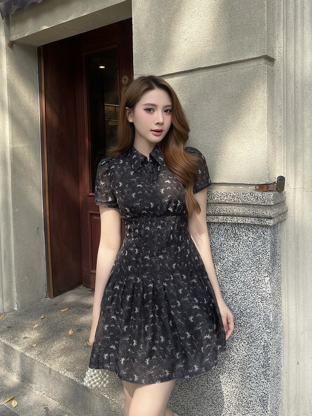 Bản giao hưởng dịu dàng qua những thiết kế váy, áo hoa- Ảnh 7. Bản giao hưởng dịu dàng qua những thiết kế váy, áo hoa- Ảnh 7.