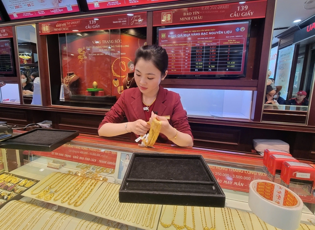 Đem v&agrave;ng Bảo T&iacute;n Minh Ch&acirc;u b&aacute;n cho doanh nghiệp kh&aacute;c c&oacute; bị rớt gi&aacute;?- Ảnh 2.