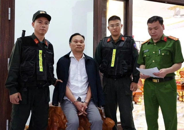 C&ocirc;ng an Ph&uacute; Thọ bắt giữ 10 đối tượng Trong chuy&ecirc;n &aacute;n ph&aacute; &aacute;n lớn 2026 - Ảnh 3.
