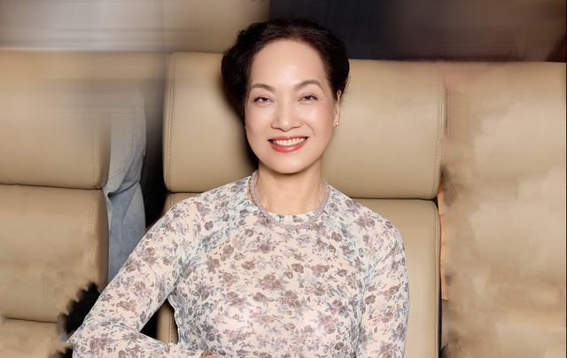 Đời nghệ sĩ NSND Lê Khanh: Hành trình vượt khó và giữ đam mê nghệ thuật - Ảnh 1. Đời nghệ sĩ NSND Lê Khanh: Hành trình vượt khó và giữ đam mê nghệ thuật - Ảnh 1.