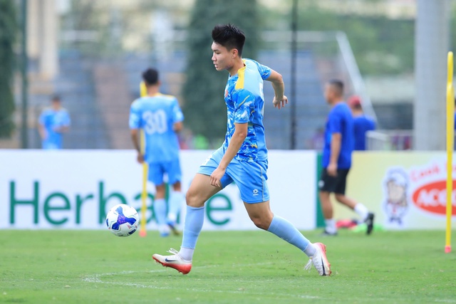 Sao trẻ HAGL ra mắt ghi b&agrave;n gi&uacute;p U.23 Việt Nam h&ograve;a U.23 Triều Ti&ecirc;n: VFF v&agrave; bầu Đức c&ugrave;ng vui!- Ảnh 3.