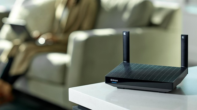 Những thói quen tưởng vô hại nhưng lại hại router Wi-Fi - Ảnh 1.