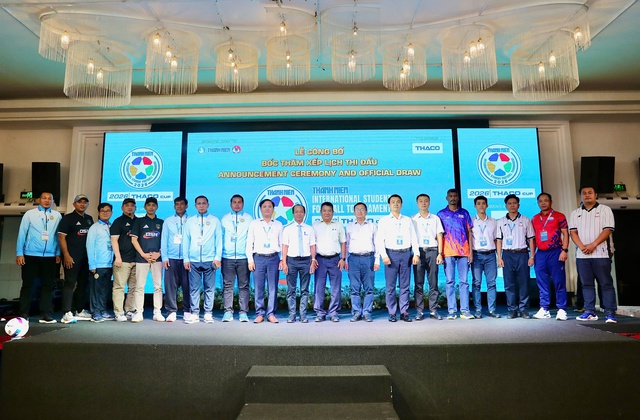 Sẵn s&agrave;ng cho m&agrave;n tr&igrave;nh diễn b&oacute;ng đ&aacute; đỉnh cao quốc tế- Ảnh 1.