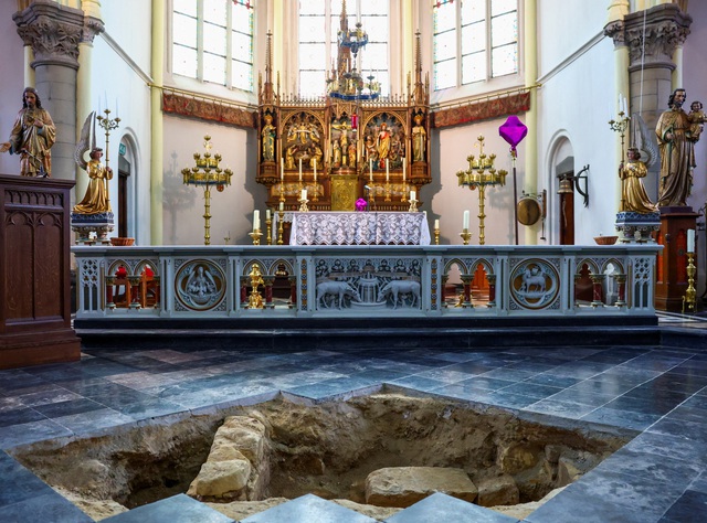 T&igrave;m thấy bộ h&agrave;i cốt nghi của ch&agrave;ng l&iacute;nh ngự l&acirc;m d'Artagnan - Ảnh 2.