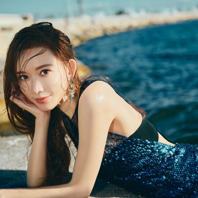 'Mỹ nhân số 1 Đài Loan' khoe sắc rạng rỡ sau tin đồn gây hoang mang- Ảnh 4. 'Mỹ nhân số 1 Đài Loan' khoe sắc rạng rỡ sau tin đồn gây hoang mang- Ảnh 4.