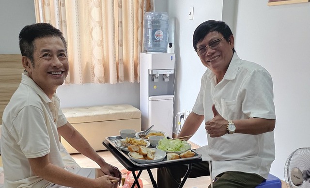 Bạn thân bác tin nghệ sĩ Tấn Beo qua đời - Ảnh 2.