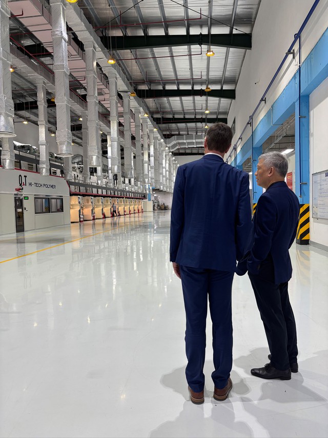 Hướng tới đột phá công nghệ giấy nền polymer đa lớp - Ảnh 1.