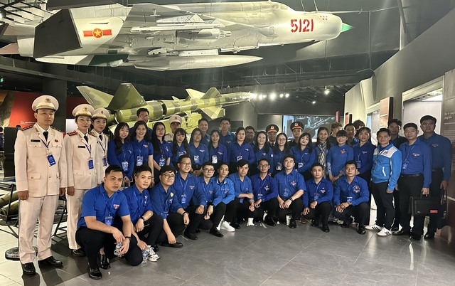 Ấn tượng khó phai của 100 cán bộ Đoàn tiêu biểu cả nước- Ảnh 1. Ấn tượng khó phai của 100 cán bộ Đoàn tiêu biểu cả nước- Ảnh 1.