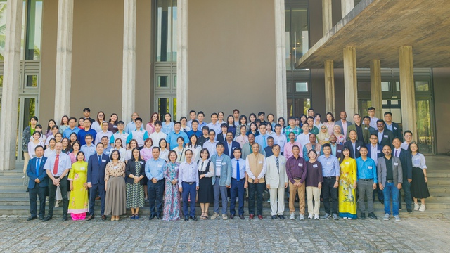 &lsquo;Kho b&aacute;u&rsquo; 4.000 lo&agrave;i c&acirc;y dược liệu Việt trước cơ hội bứt ph&aacute; to&agrave;n cầu - Ảnh 1.