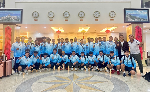 Đội ĐH Svay Rieng: Ẩn số đáng gờm, chơi bóng bằng cả trái tim- Ảnh 4. Đội ĐH Svay Rieng: Ẩn số đáng gờm, chơi bóng bằng cả trái tim- Ảnh 4.