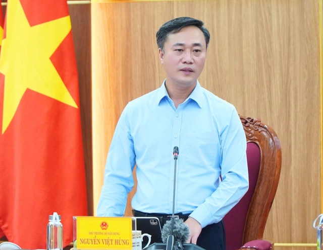 Thứ trưởng Bộ Xây dựng làm Phó bí thư Khánh Hòa - Ảnh 1.