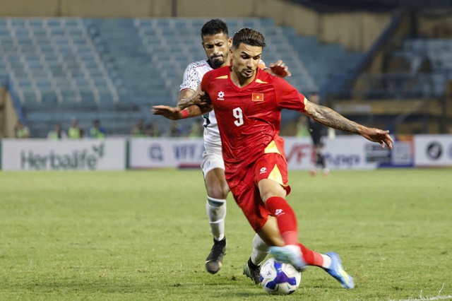 Ho&agrave;ng Đức tiết lộ đặc biệt: 'Ho&agrave;ng H&ecirc;n giỏi tiếng Việt, sẽ ghi th&ecirc;m nhiều b&agrave;n'- Ảnh 1.