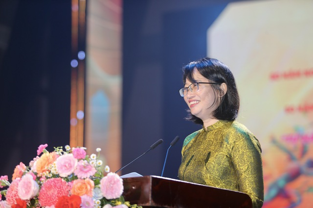 Ph&oacute; chủ tịch UBND TP.HCM Trần Thị Diệu Th&uacute;y giao nhiệm vụ cho ng&agrave;nh TDTT TP.HCM- Ảnh 3.